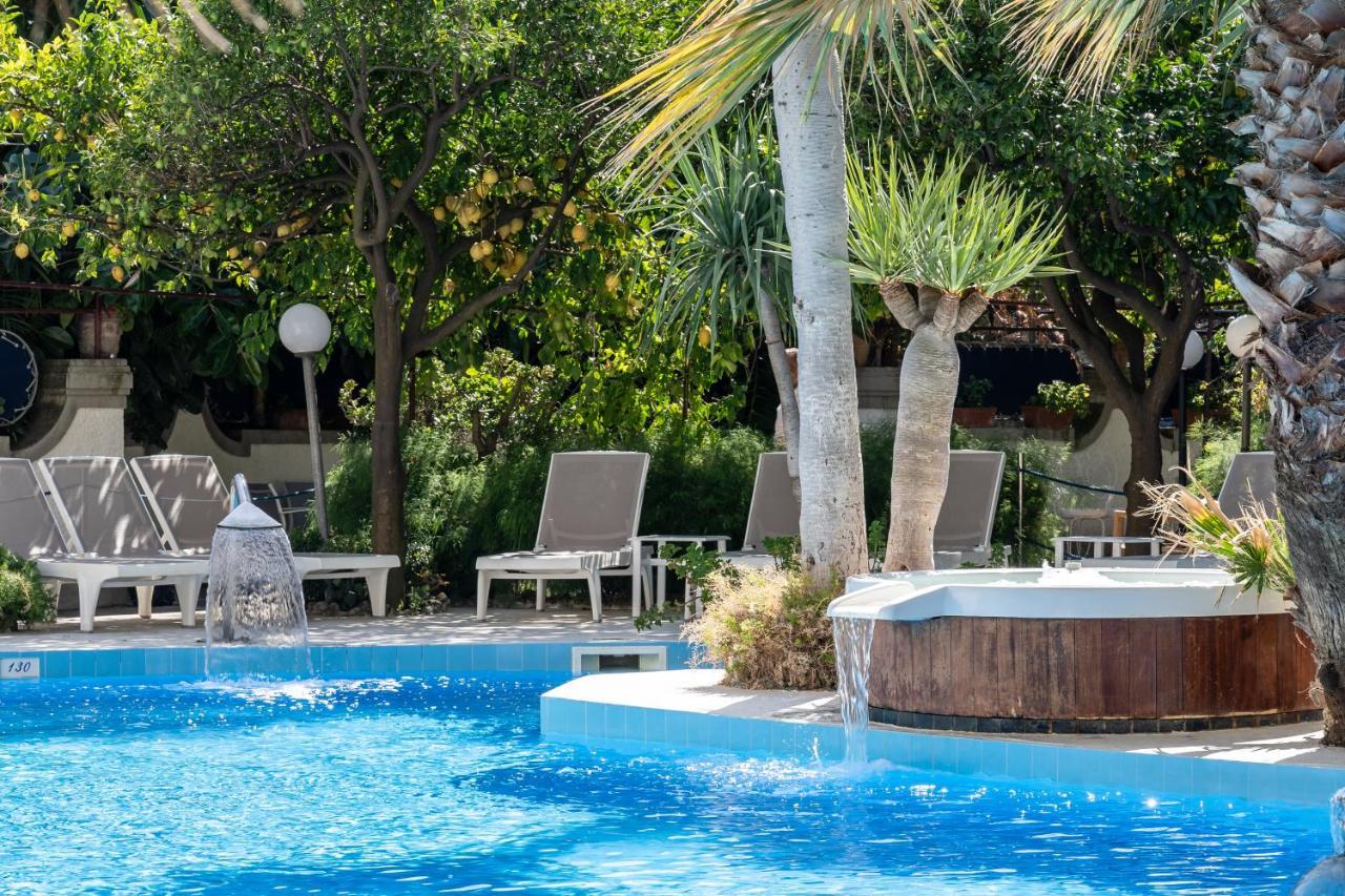 Reginna Palace Hotel Maiori Kültér fotó