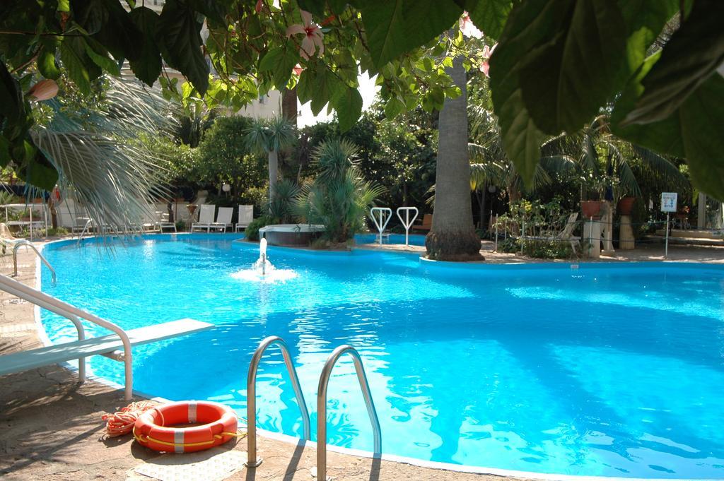 Reginna Palace Hotel Maiori Kültér fotó